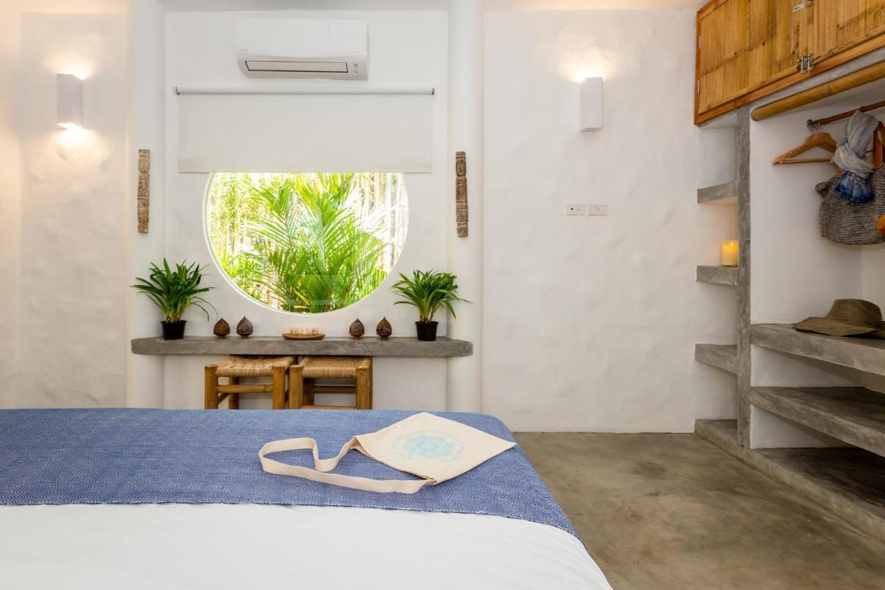 Dhyana Villas Hinkong Buitenkant foto